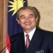 Menteri Malaysia Peringatkan Para Pegawai Negeri
